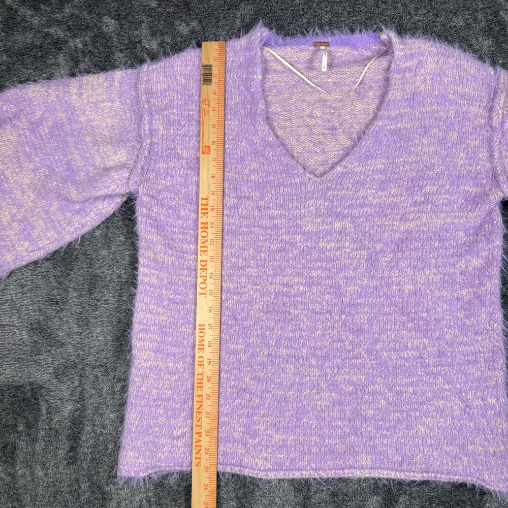 Free People Fuzzy Eyelash Knit Sweater Purple Lilac Oversized Boho Small - Picture 5 of 8